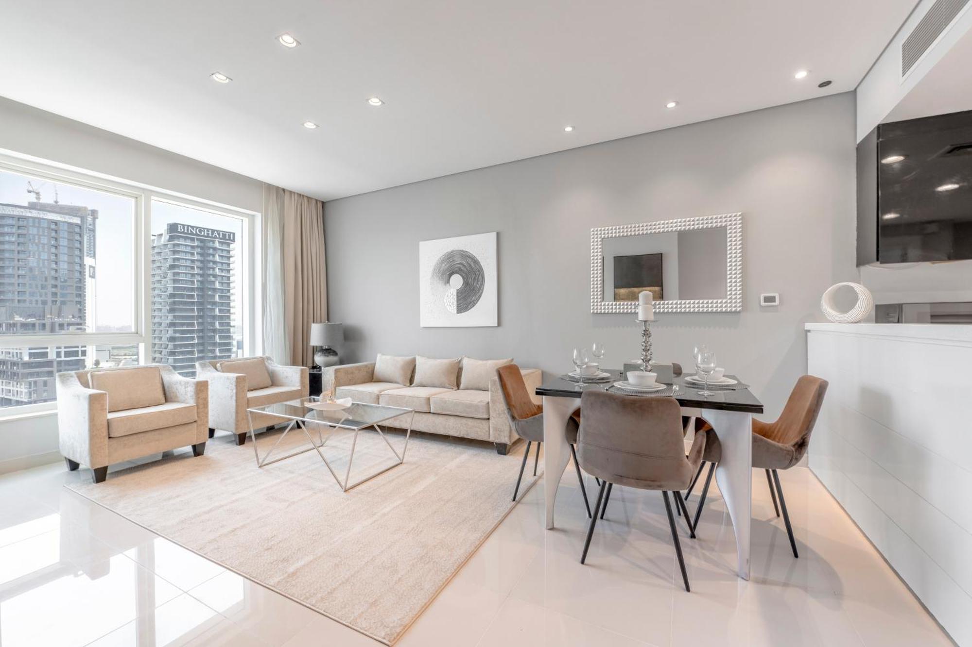 Damac Canal Views Residences Dubai Exteriör bild