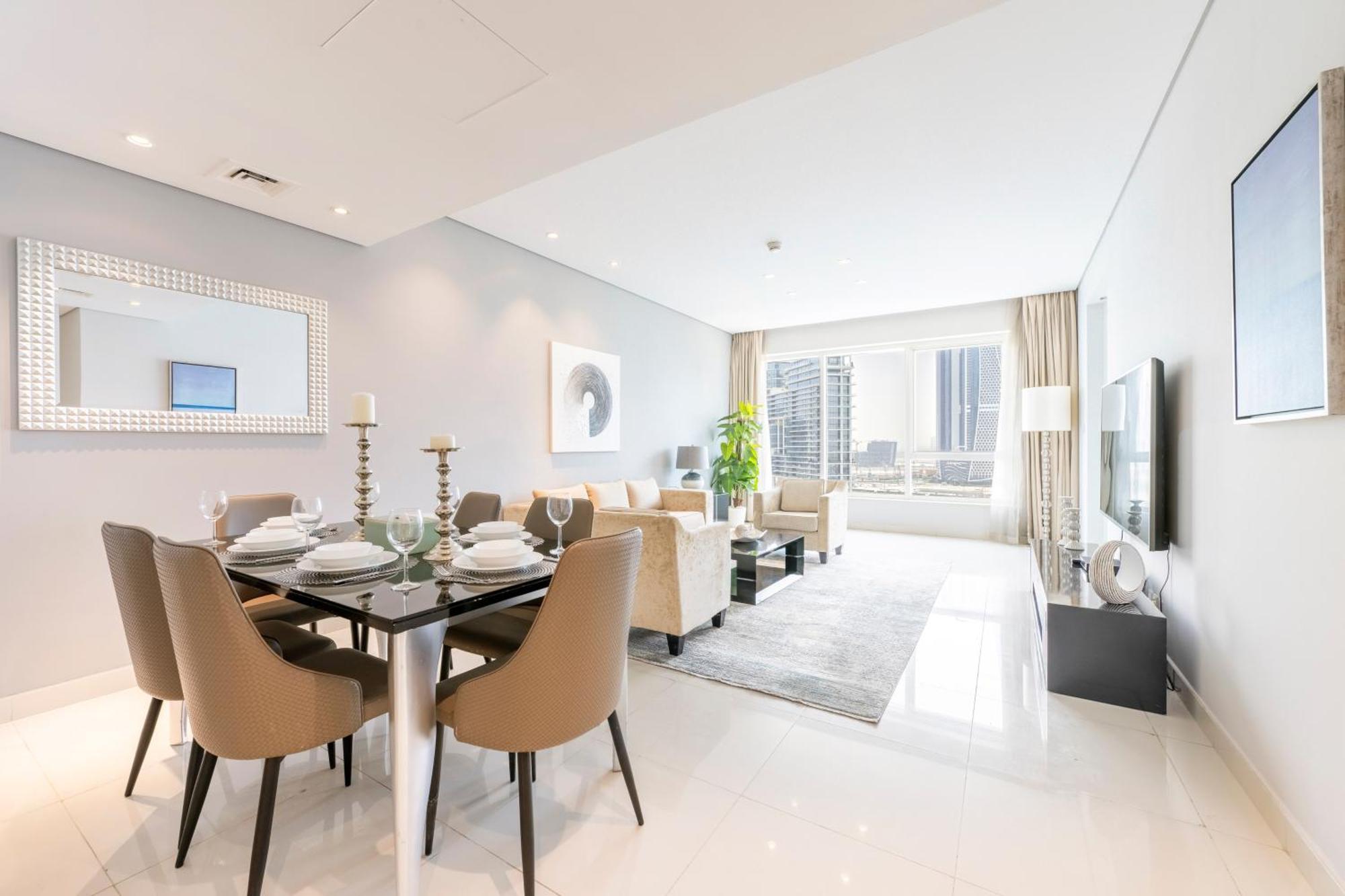 Damac Canal Views Residences Dubai Exteriör bild