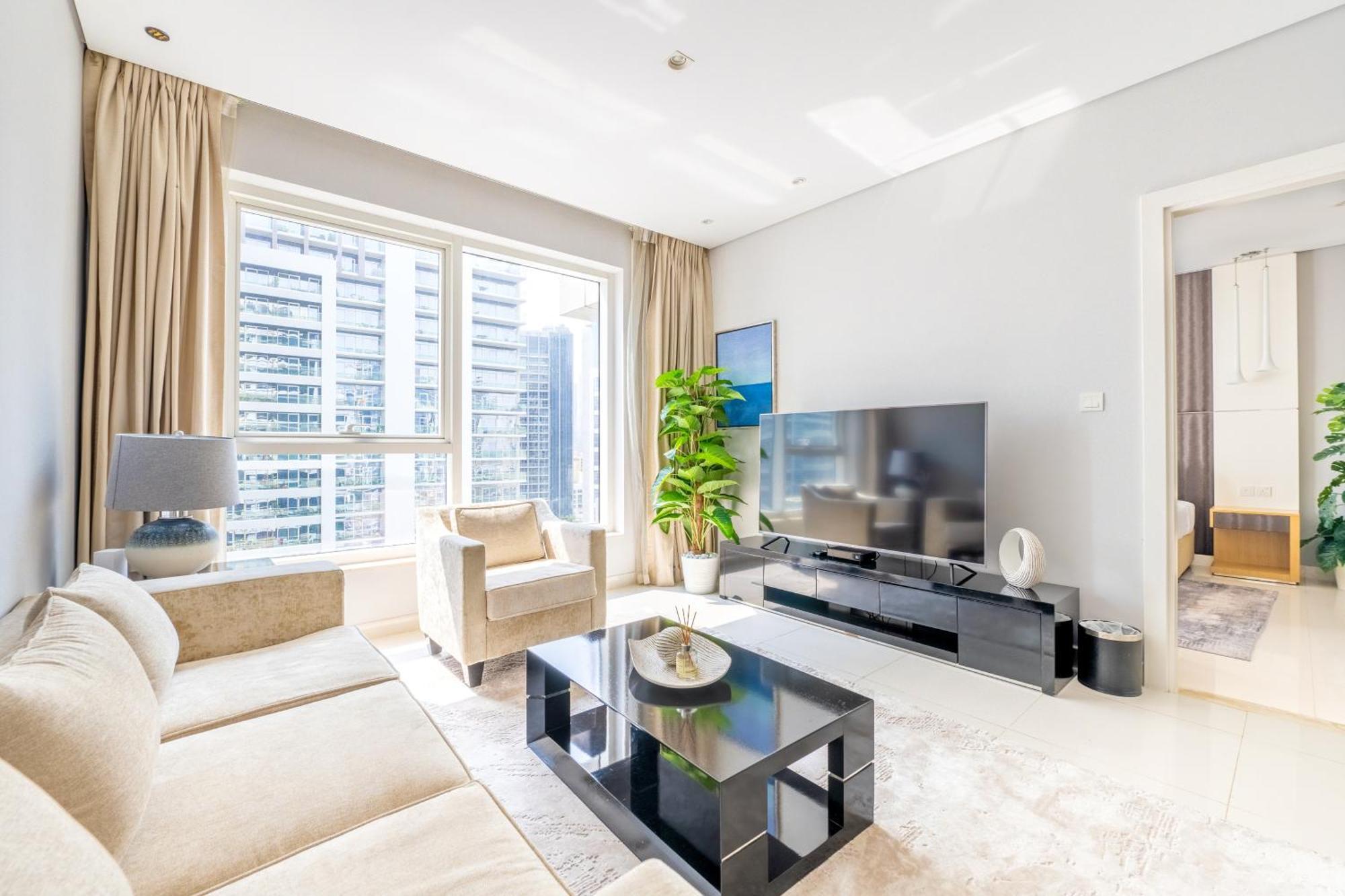 Damac Canal Views Residences Dubai Exteriör bild